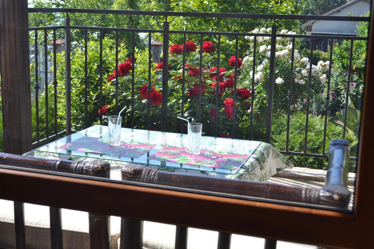 Sea & Garden Villa Varna Esterno foto