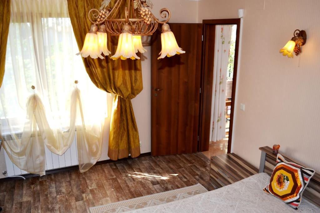 Sea & Garden Villa Varna Esterno foto